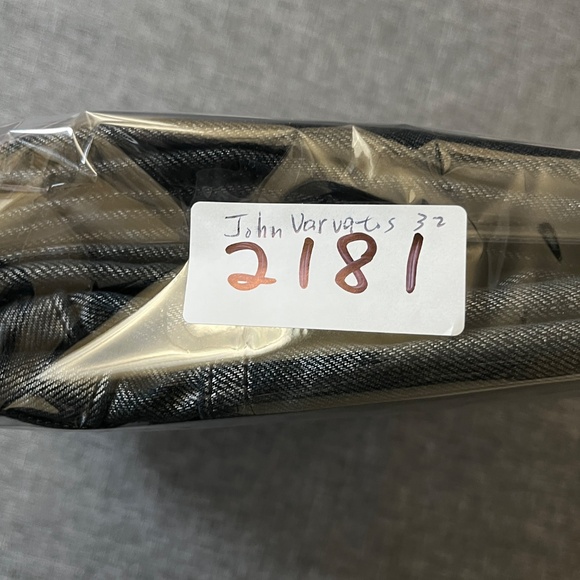John Varvatos Bowery Slim Straight Waxed Coated Jeans - Men's Size 32*32 - Black - Picture 13 of 13